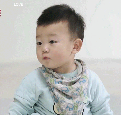 자기가 귀여운걸 알고있는거같은 대박이.jpgif | 인스티즈