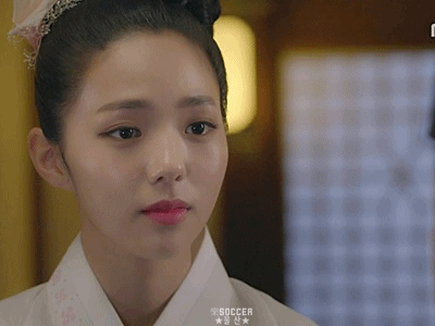 170418 드라마 역적 중 채수빈.gif (데이터주의) | 인스티즈