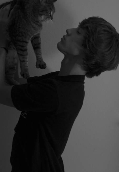 집사한테 장단 맞춰주는게 주된 일과다냥 | 인스티즈