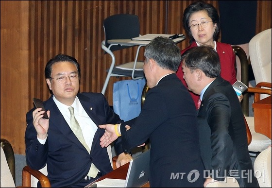 탄핵반대 명단 정리한 표창원 수난 | 인스티즈