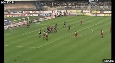 닥치고 무조건 냅다 갈긴다.gif | 인스티즈