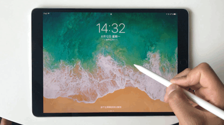 역대급 업그레이드가 되어 찬사가 자자한 아이패드 프로 10.5 실사.jpg | 인스티즈