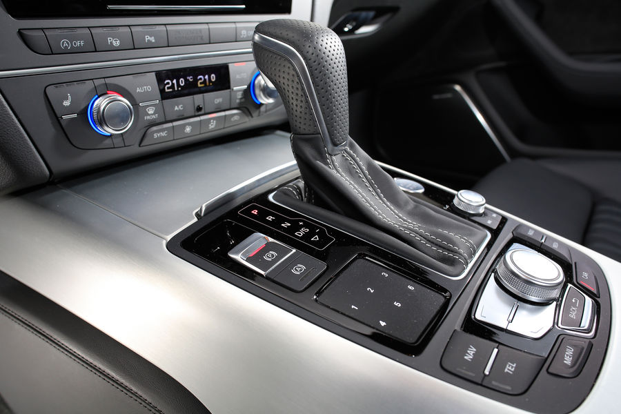 BMW 5시리즈 vs 아우디 A6 | 인스티즈