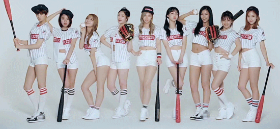 [트와이스] 스트라이크존 메이킹 필름 | 인스티즈