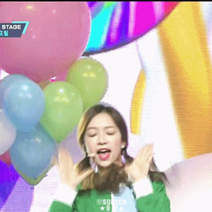 170216 엠카 에이프릴.gif (데이터주의) | 인스티즈