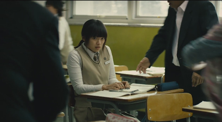 보고 나면 후유증이 너무 어마어마해서 두번은 못보는 영화 한공주 캡쳐 | 인스티즈