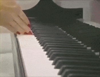 어릴 적 피아노 학원에서 한 번쯤 해봤을 행동 8 | 인스티즈