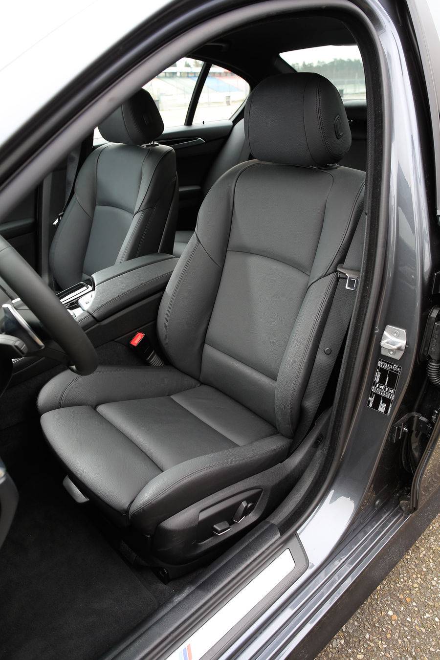 BMW 5시리즈 vs 아우디 A6 | 인스티즈