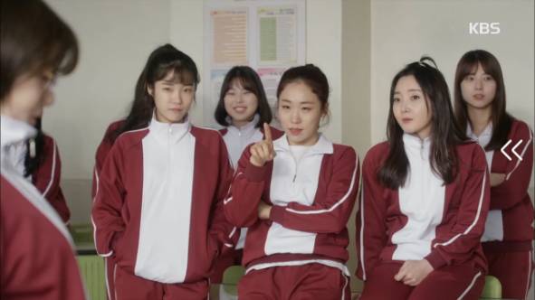 [톡&톡] 저를 왕따시킨 애가 오빠 여자친구 아니 곧 새언니가 될 것 같습니다 | 인스티즈