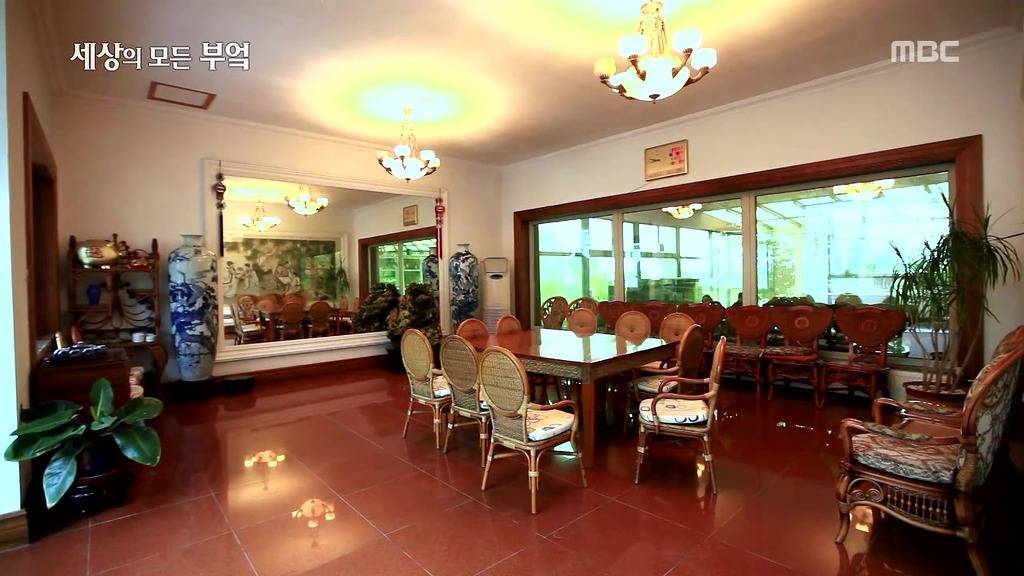 흔한 중국부자의 밥먹는 스케일.jpg | 인스티즈