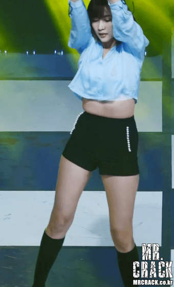 정말 잘큰 하영이 몸매 클래스.gif | 인스티즈