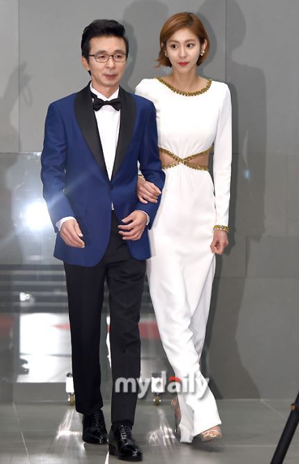 실시간 mbc 연기대상 레드카펫 김국진 유이 | 인스티즈