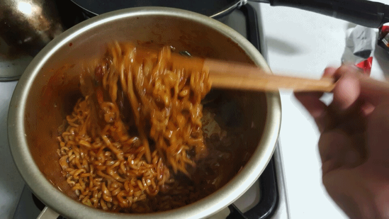 매일먹어도 맛있는 짜장라면 움짤 gif | 인스티즈