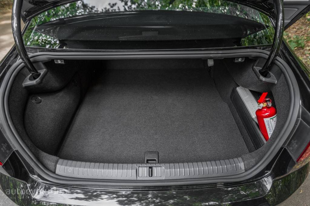 2016 폭스바겐 파사트 2.0 BiTDI 4Motion EURO SPEC [데이터주의] | 인스티즈