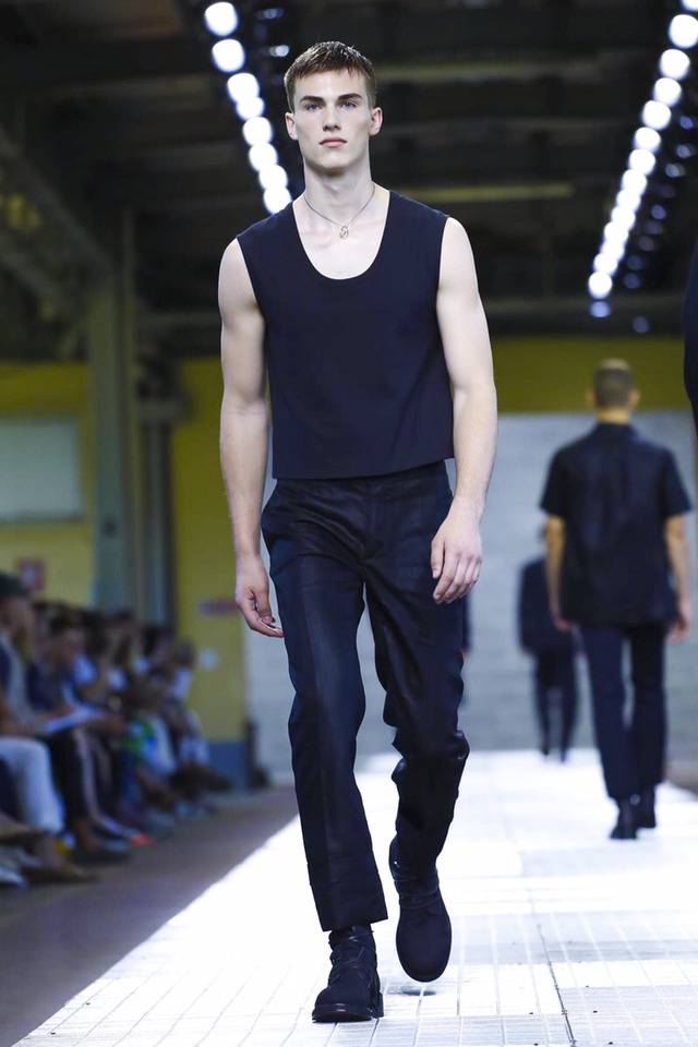 2018 S/S Dirk Bikkembergs 맨즈웨어 컬렉션 | 인스티즈