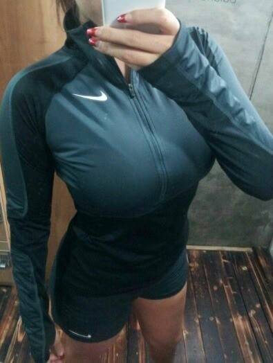 아디다스 vs 나이키 | 인스티즈