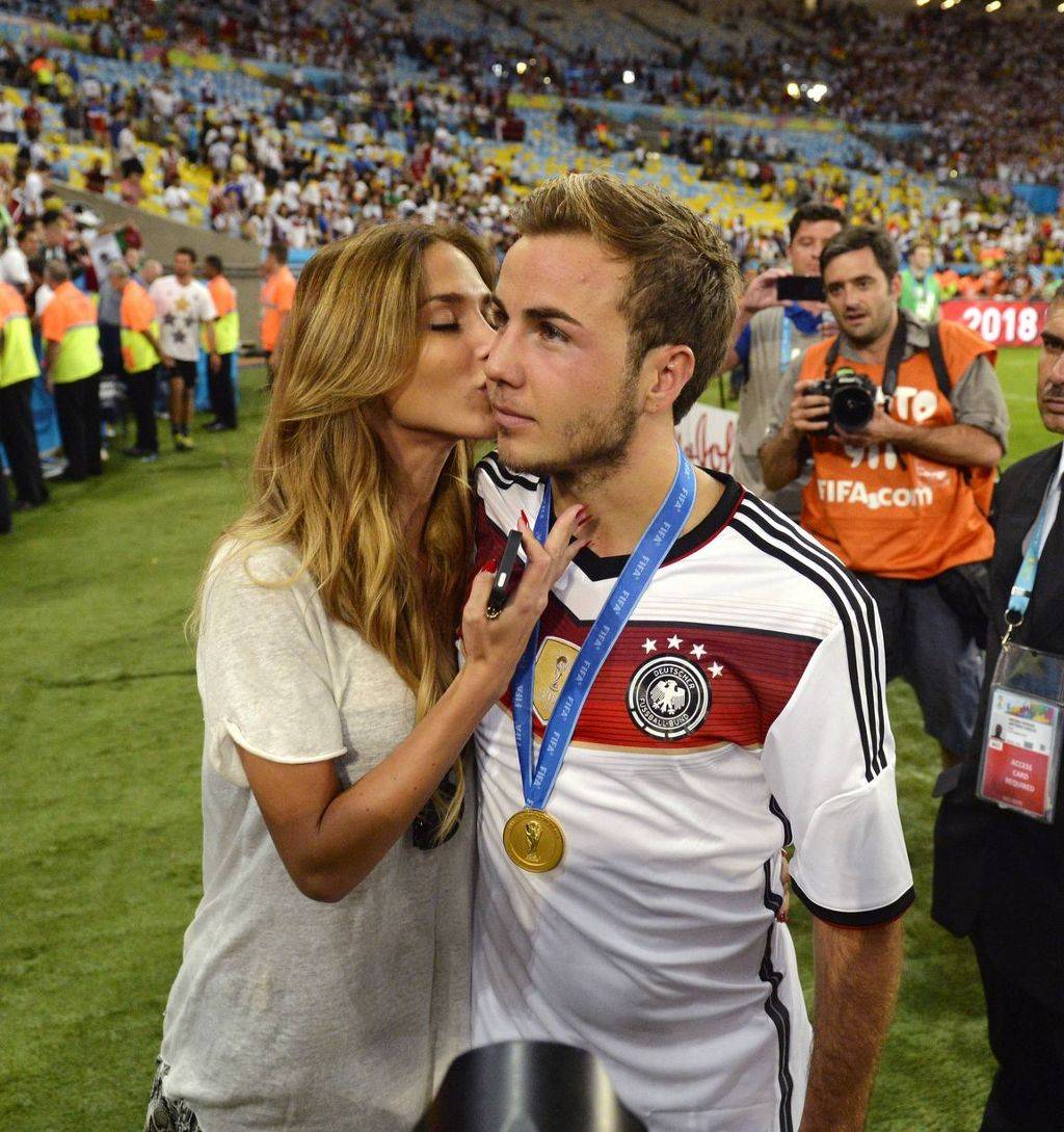 여자친구가 너무나 좋은 괴체 | 인스티즈