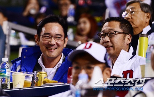 설현과 하루동안 데이트후 번호교환 vs 이재용과 치맥 | 인스티즈