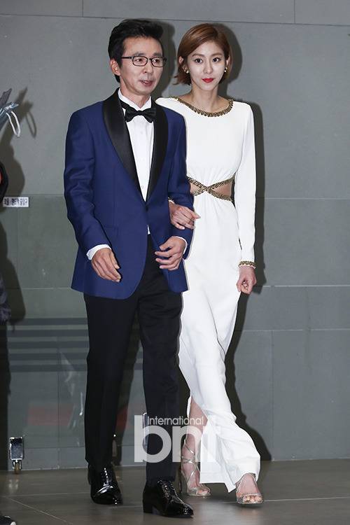 실시간 mbc 연기대상 레드카펫 김국진 유이 | 인스티즈