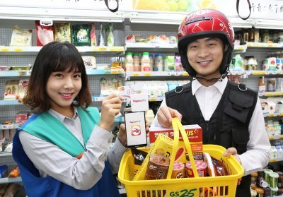 만능이 되어가는 편의점 알바생들.jpg | 인스티즈