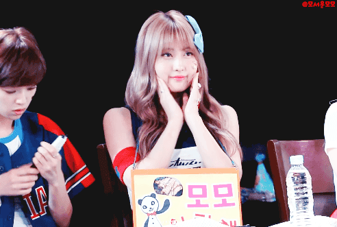 [트와이스] 볼살이 있어야 더 이쁜 모모ㅎㅎ | 인스티즈