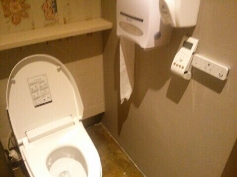 은 돈 없는 남자의 아이를 낳은 여자다 | 인스티즈