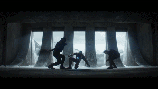 아빠를 죽인 녀석이 날 패고 있다.gif | 인스티즈