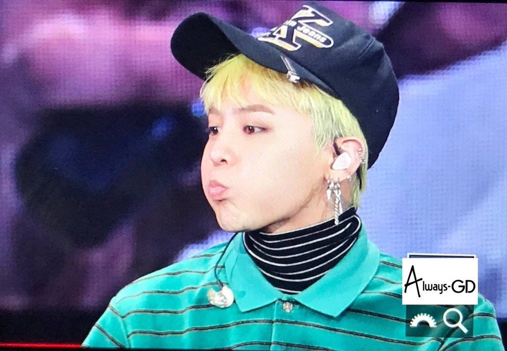 오늘자 지드래곤 스냅백 패션.jpg | 인스티즈