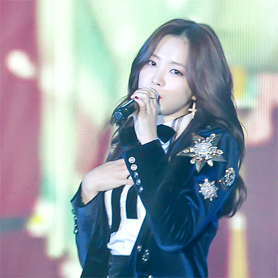 가요대전 손나은.gif | 인스티즈