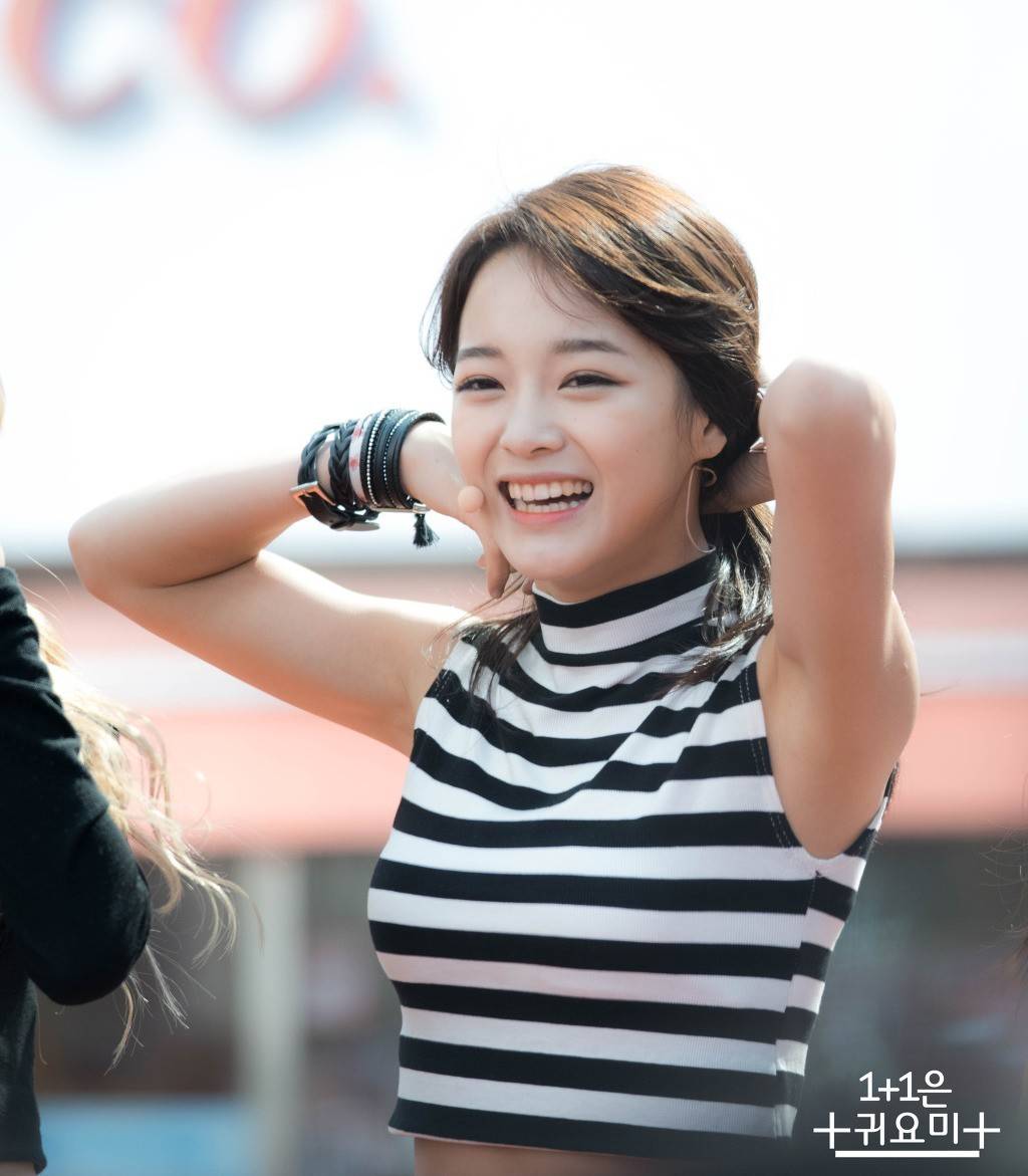 온 몸이 근육질인 걸그룹 멤버.JPGIF | 인스티즈