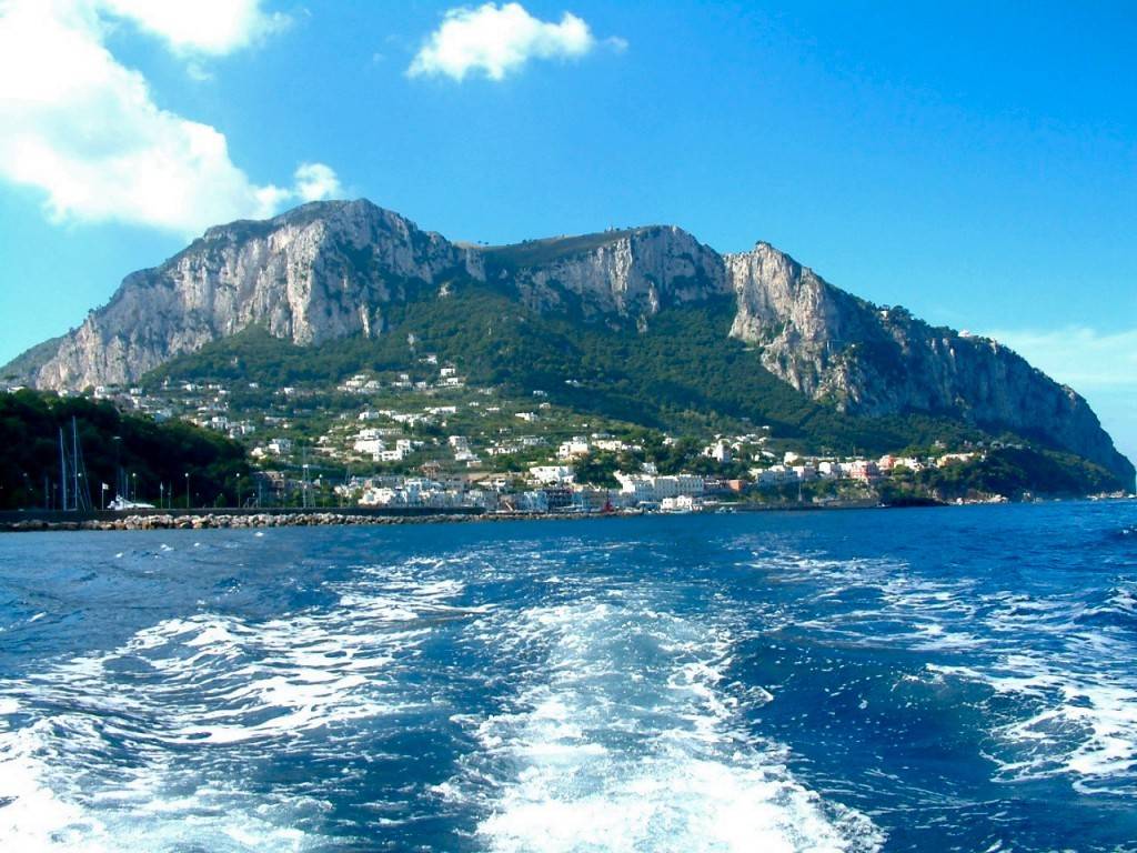 세계에서 가장 낭만적인 섬들.jpg | 인스티즈