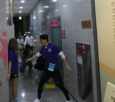 [트와이스] 채영이 보호해주는 유느님 | 인스티즈