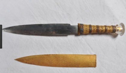 3000년전 운석으로 만든 칼 | 인스티즈