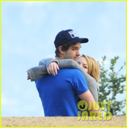 매번 사진 찍힐때마다 키스 사진 있는 커플 (부들주의) | 인스티즈