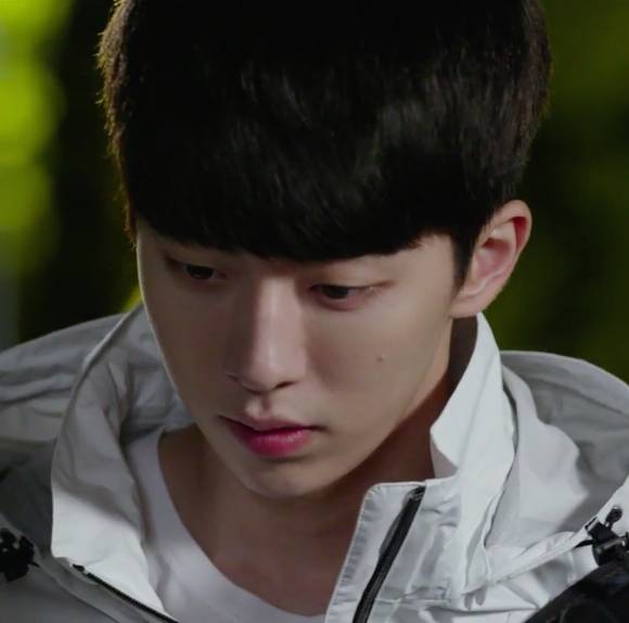 나이 어린 여자들이 전형적으로 좋아하는 남자 외모.jpg | 인스티즈