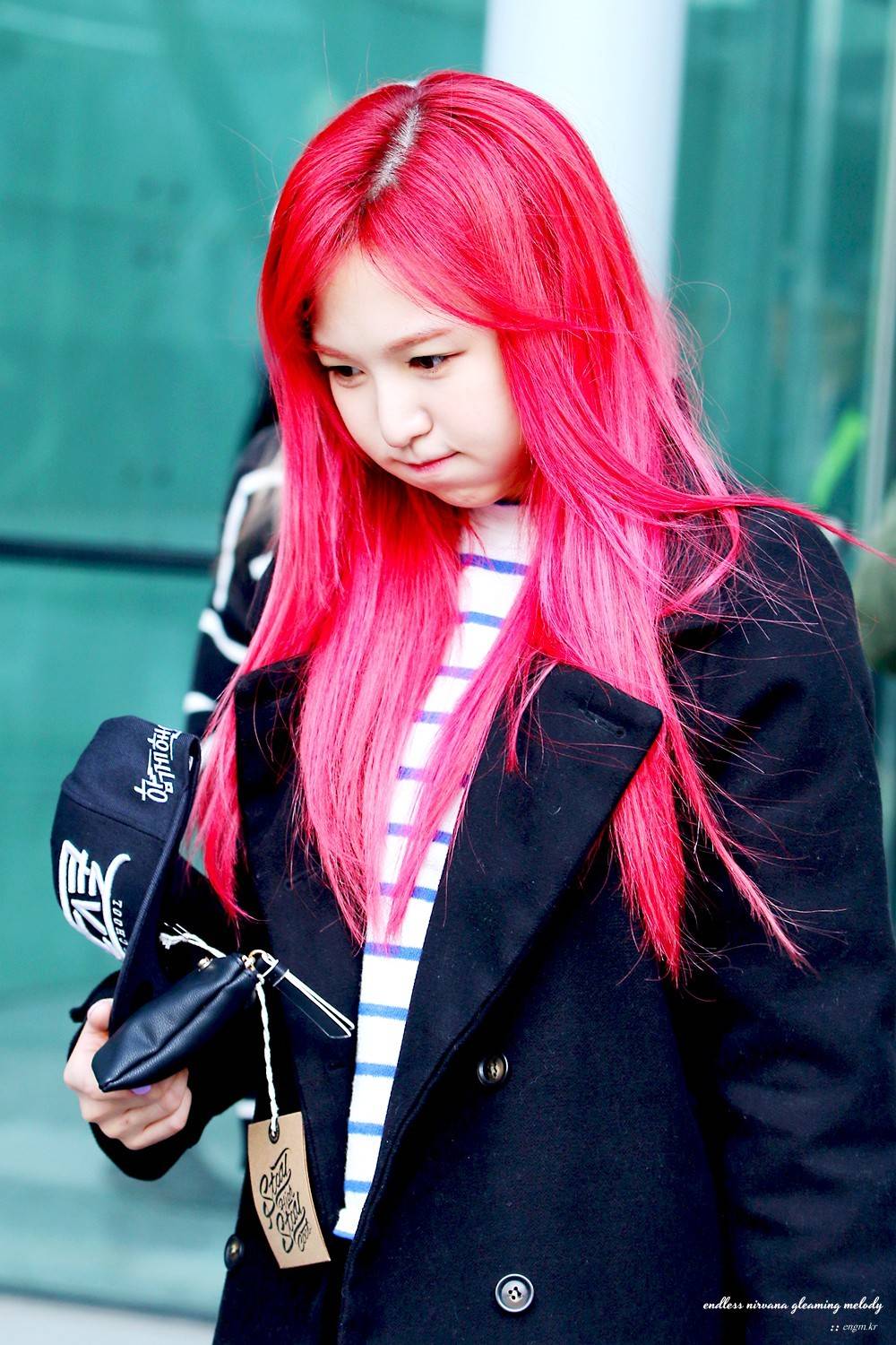 역장님이 취임 기념 취향 저격 레드벨벳.jpgif | 인스티즈