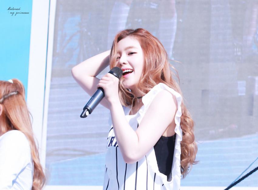 역장님이 취임 기념 취향 저격 레드벨벳.jpgif | 인스티즈