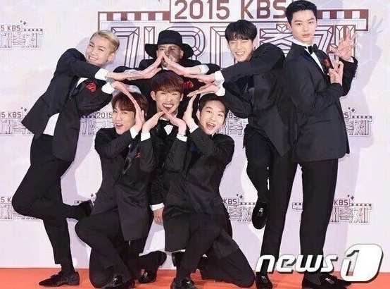 레드카펫에서 가장 주목 받는 아이돌 | 인스티즈