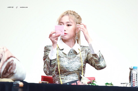 [러블리즈] 목구멍이 부은 기분이 들어서 지수 | 인스티즈