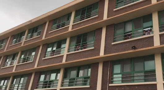 중딩들에게도 아이돌급인 문재인 | 인스티즈