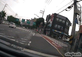 도로의 무법자.gif | 인스티즈