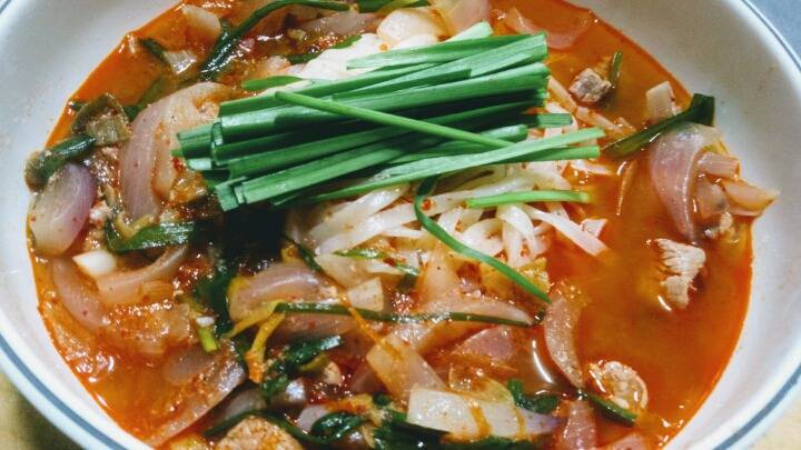 아직도 챙겨주는 사람은 없지만 알아서 잘챙겨먹는 쑥남 | 인스티즈