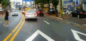 도로의 무법자.gif | 인스티즈