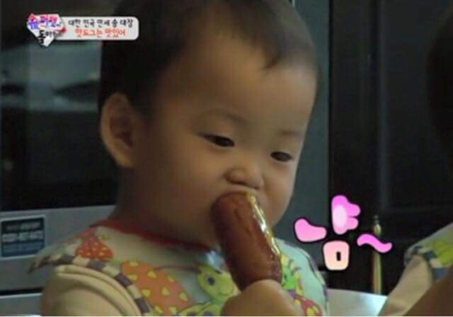 걸어다니는 애교주머니 민국이 모음 (데이터주의!) | 인스티즈