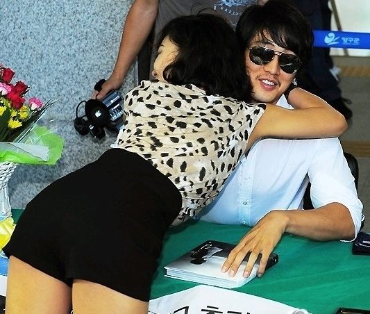 우리나라 연예인들의 이중성 | 인스티즈