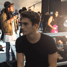  우리 엄마가 잘생기고 섹시한건 함께 보는거라고 하셨어 | 인스티즈