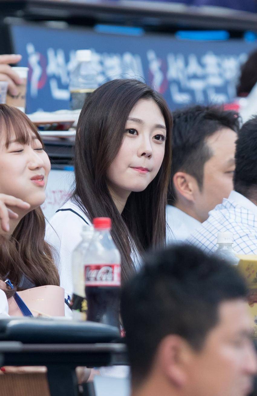 외모는 평범하지만 왠지 끌리는 아이돌.jpg | 인스티즈