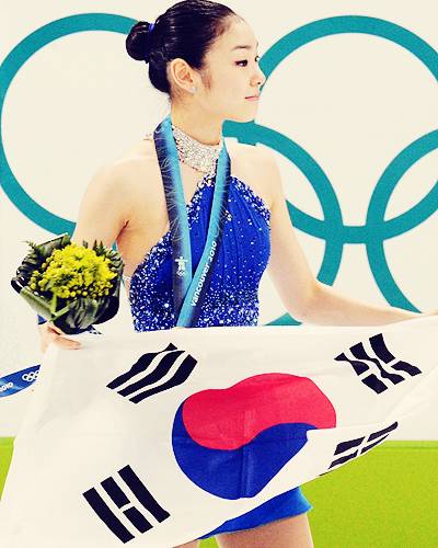 태극기가 잘 어울리는 여자 | 인스티즈