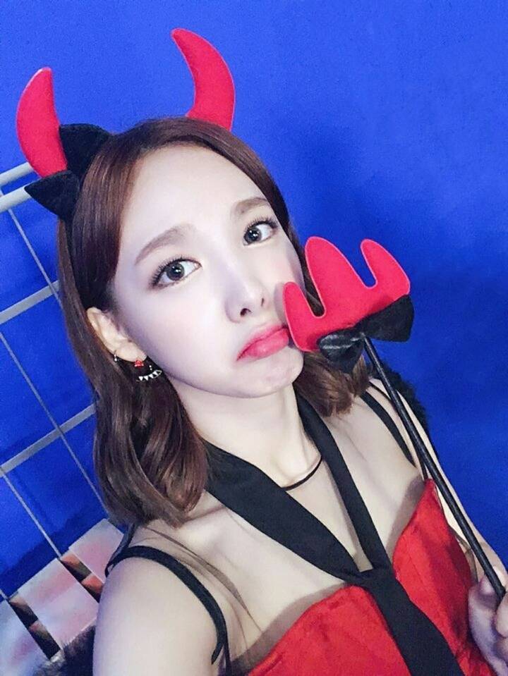 악마같은 아이돌 | 인스티즈