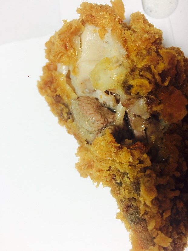 치킨먹을때 호불호 갈리는 부위.jpg | 인스티즈